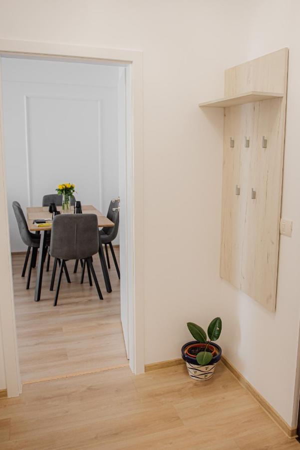 Modern Apartment In Timisoara Exterior photo
